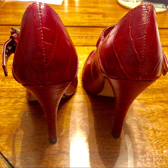 SOLD Pinup Vintage Inspo Snake Skin Peep Toe Heels - Picture 3 of 4